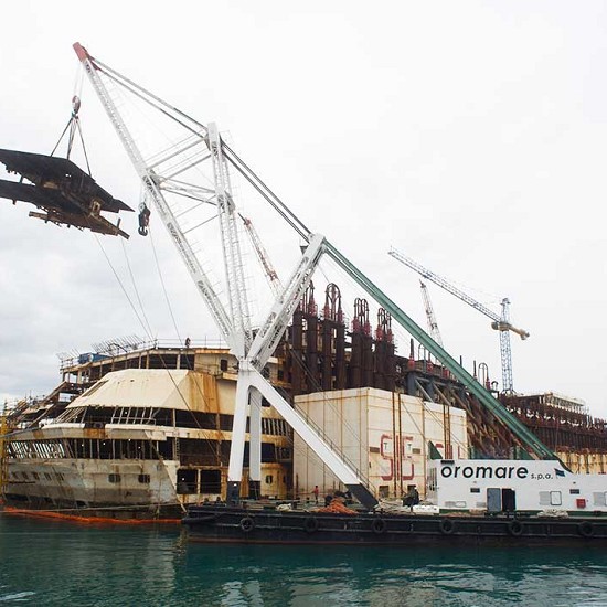 Wreck removal of Costa Concordia